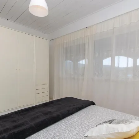 Dom wakacyjny Gradina Bb *